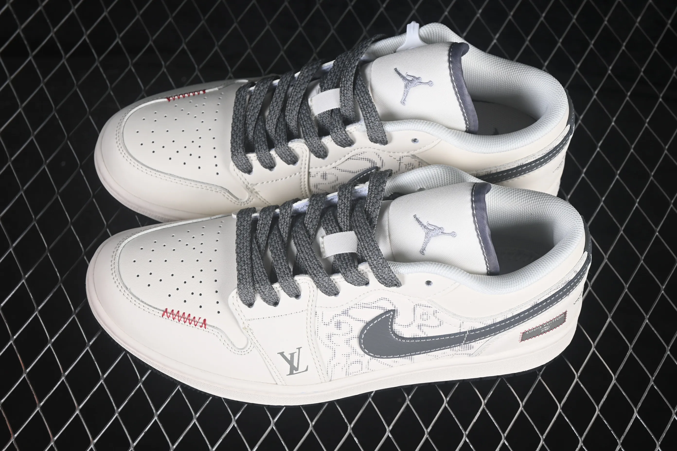 All categories Air Jordan Jordan series basketball shoes Air Jordan 1 Low High-end customized low-top sneakers Air Jordan 1 Low OG SP AJ1 Joe 1 joint model low-top cultural casual sneakers CW6688-112